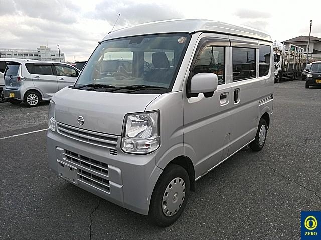 NISSAN NV100 CLIPPER