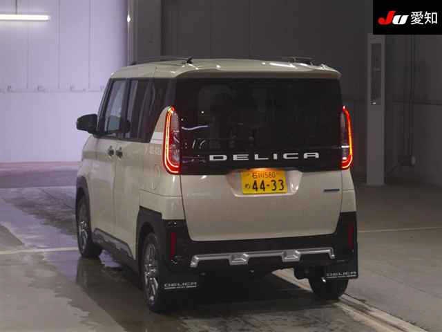 MITSUBISHI DELICA MINI