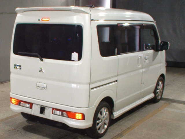 MITSUBISHI TOWN BOX