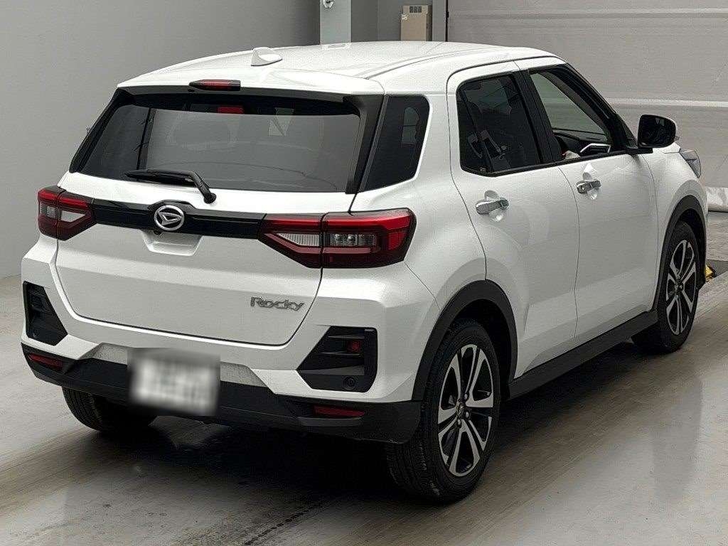 DAIHATSU ROCKY
