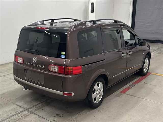 NISSAN LAFESTA