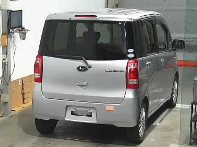 SUBARU LUCRA