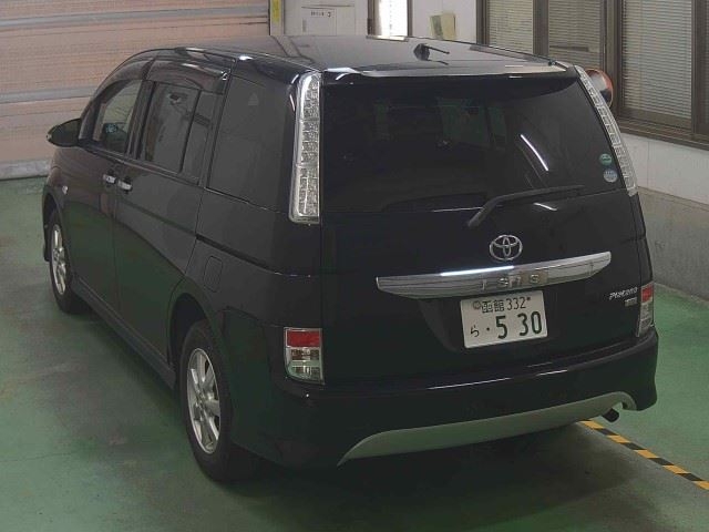 TOYOTA ISIS