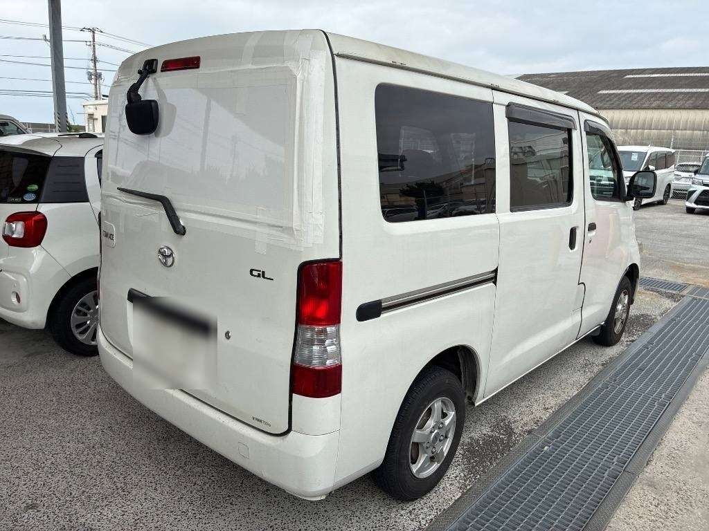 TOYOTA LITE ACE