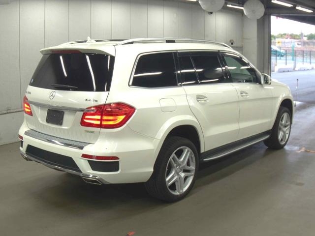 MERCEDES-BENZ GL-CLASS