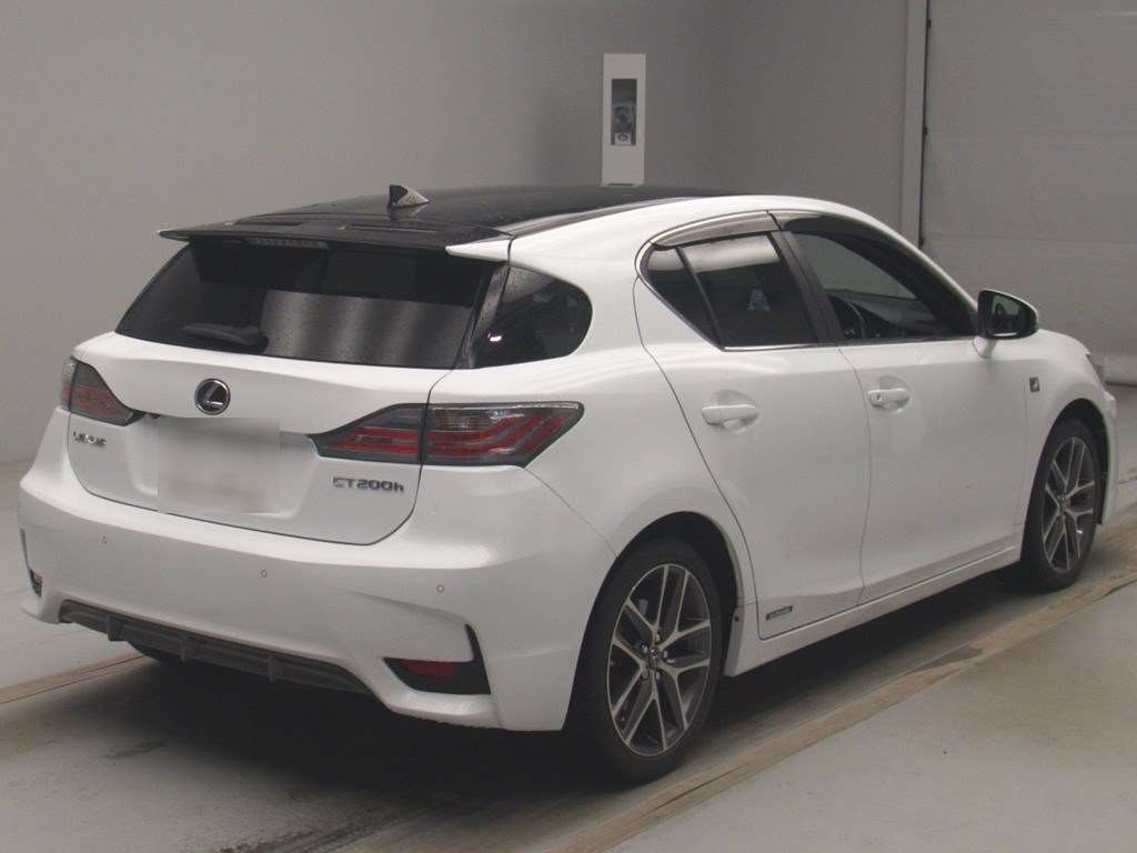 LEXUS CT200H