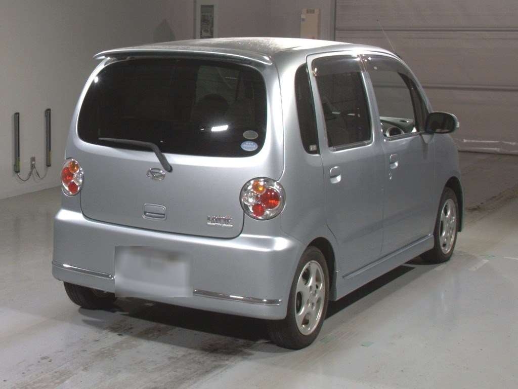 DAIHATSU MOVE LATTE