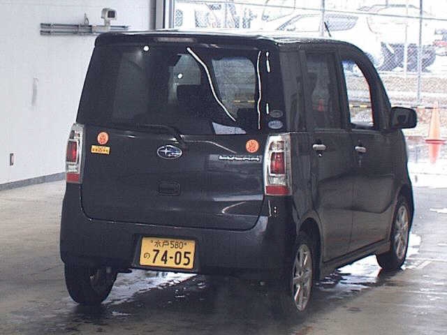 SUBARU LUCRA