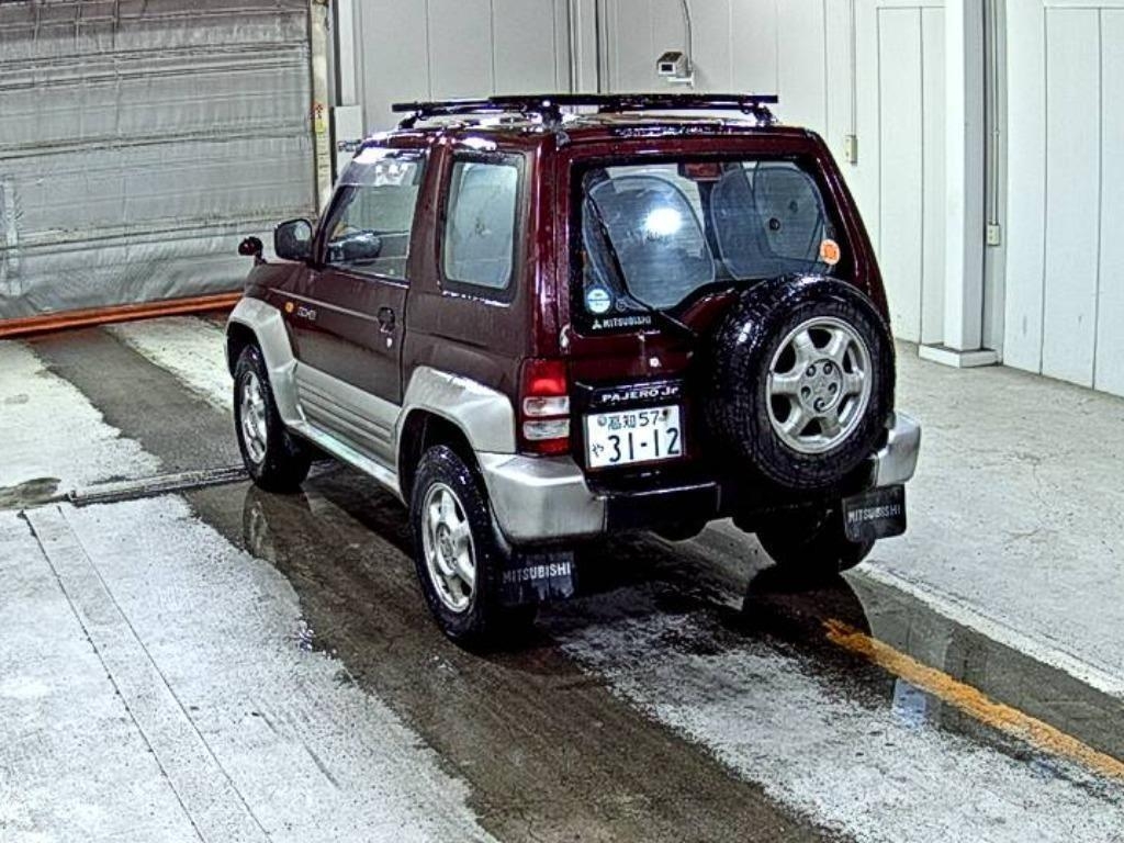 MITSUBISHI PAJERO JUNIOR