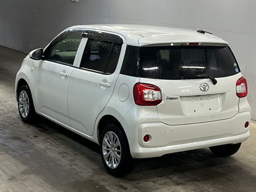 TOYOTA PASSO