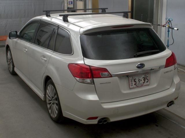 SUBARU LEGACY
