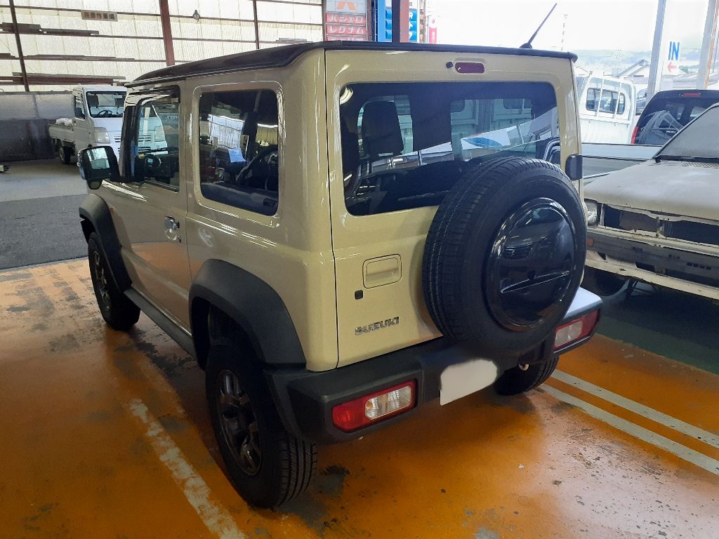 SUZUKI JIMNY SIERRA