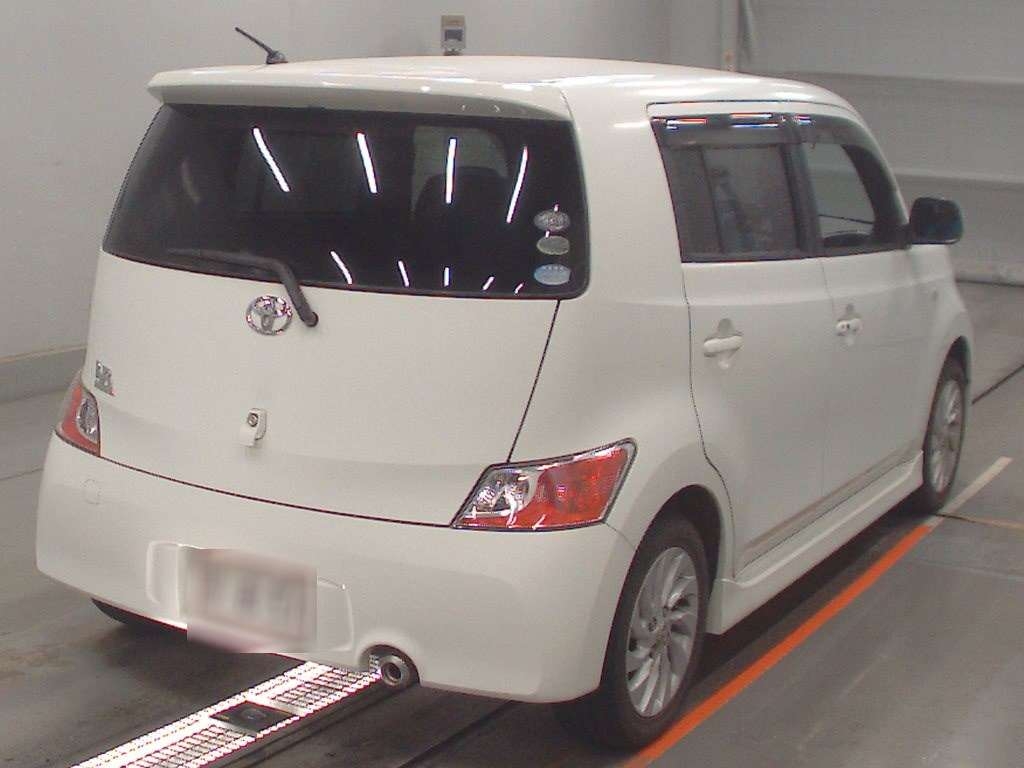 TOYOTA BB