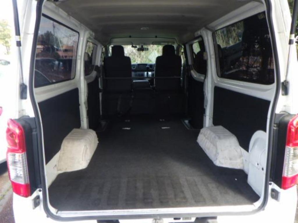 NISSAN NV350 CARAVAN