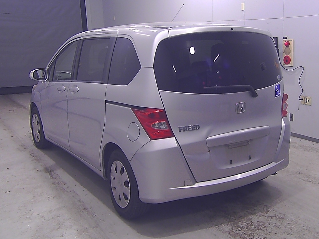 HONDA FREED