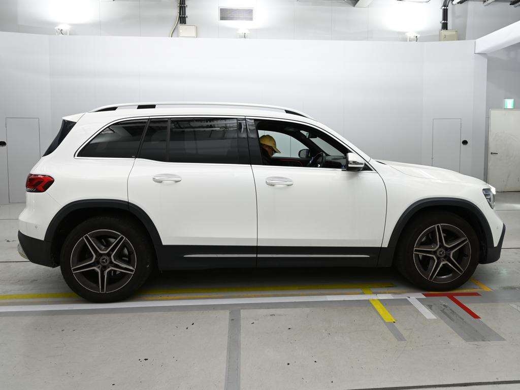 MERCEDES-BENZ GLB-CLASS