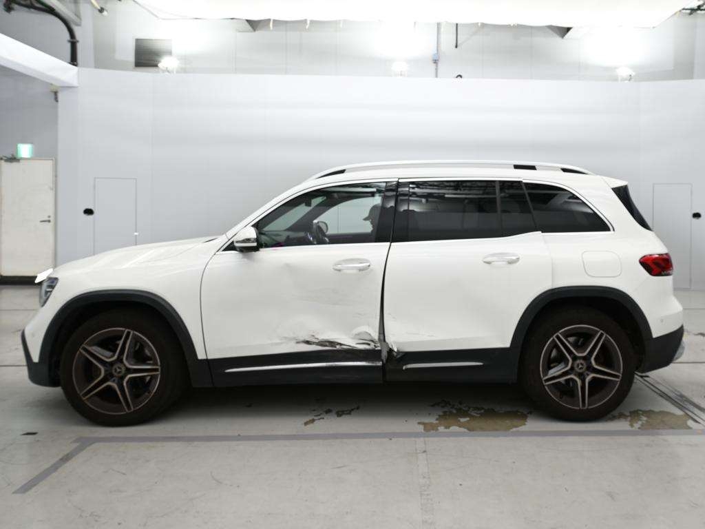 MERCEDES-BENZ GLB-CLASS