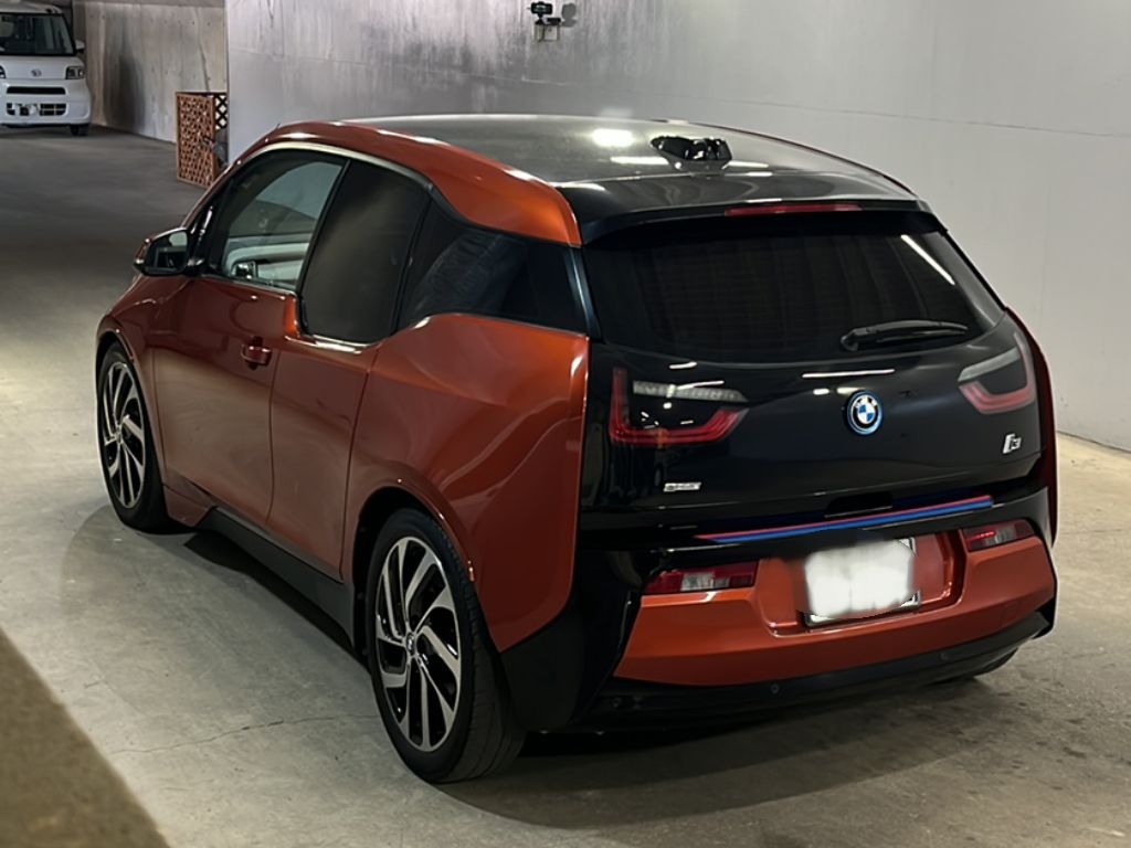 BMW I3