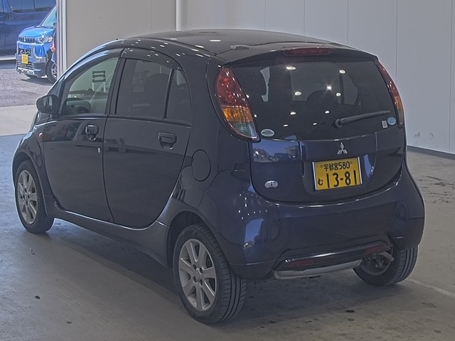 MITSUBISHI I
