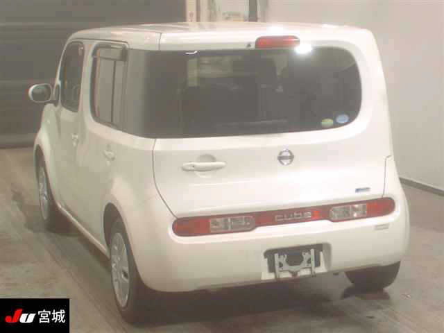 NISSAN CUBE