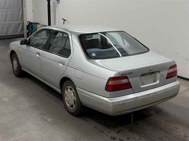 NISSAN BLUEBIRD