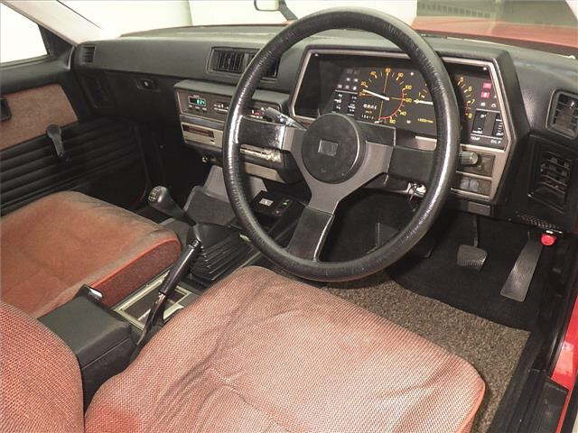 NISSAN SKYLINE