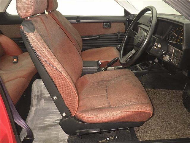 NISSAN SKYLINE