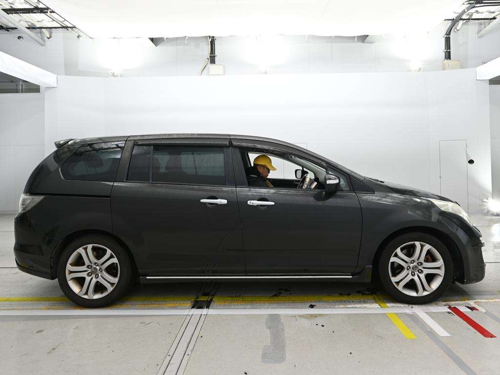 MAZDA MPV