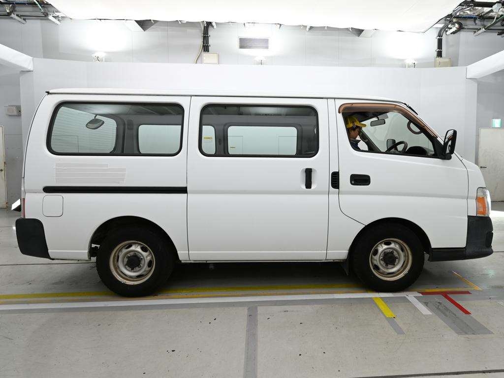 NISSAN CARAVAN