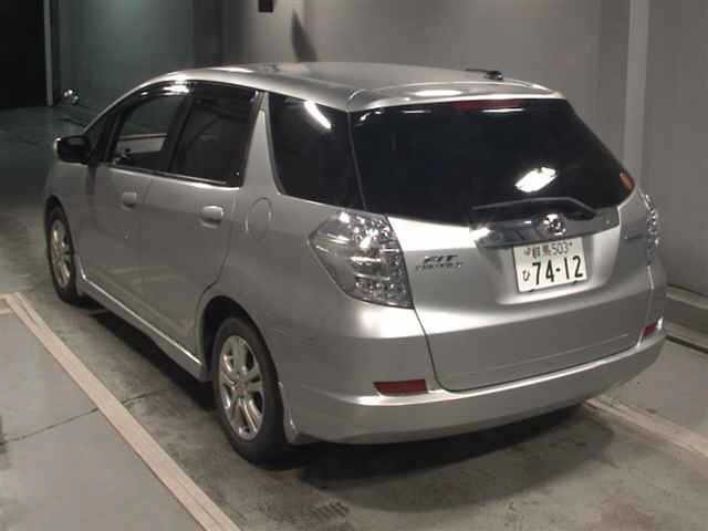 HONDA FIT SHUTTLE