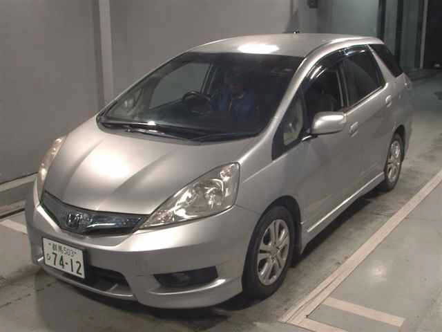 HONDA FIT SHUTTLE