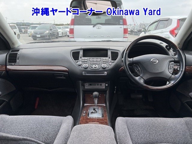 NISSAN PRESIDENT