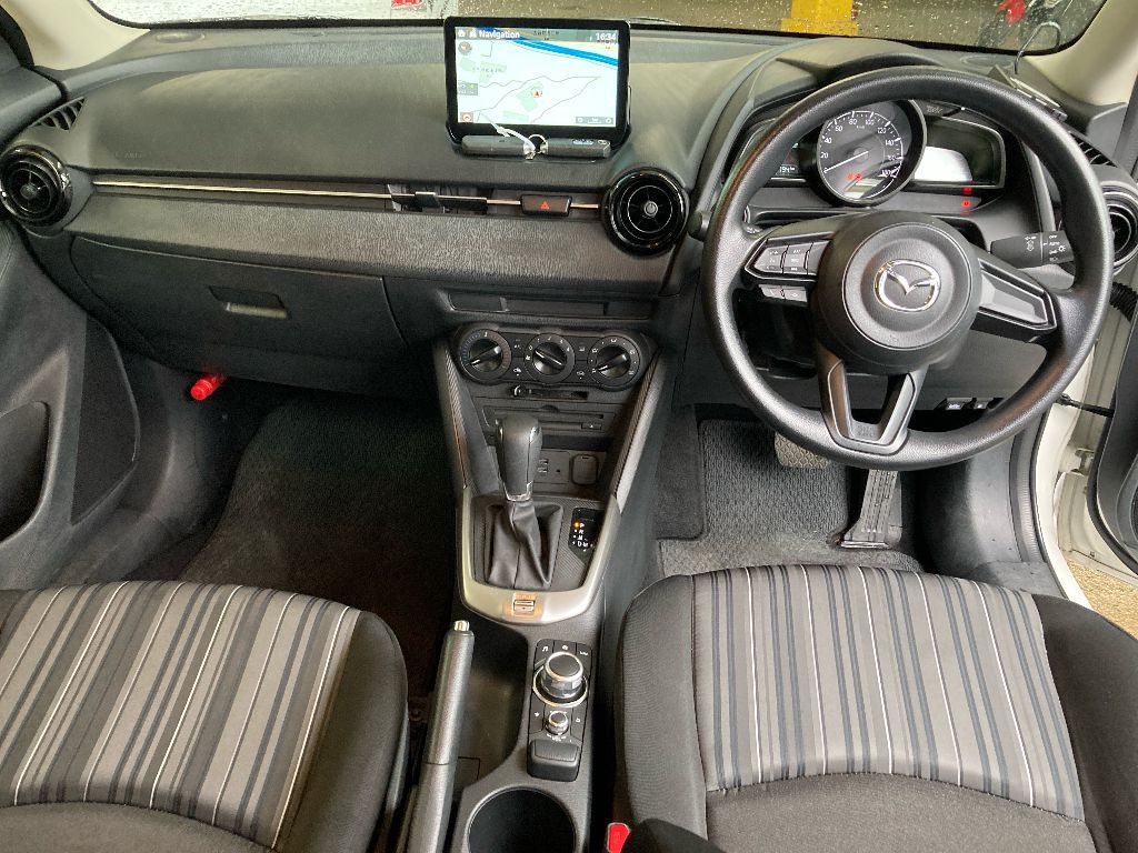 MAZDA MAZDA2