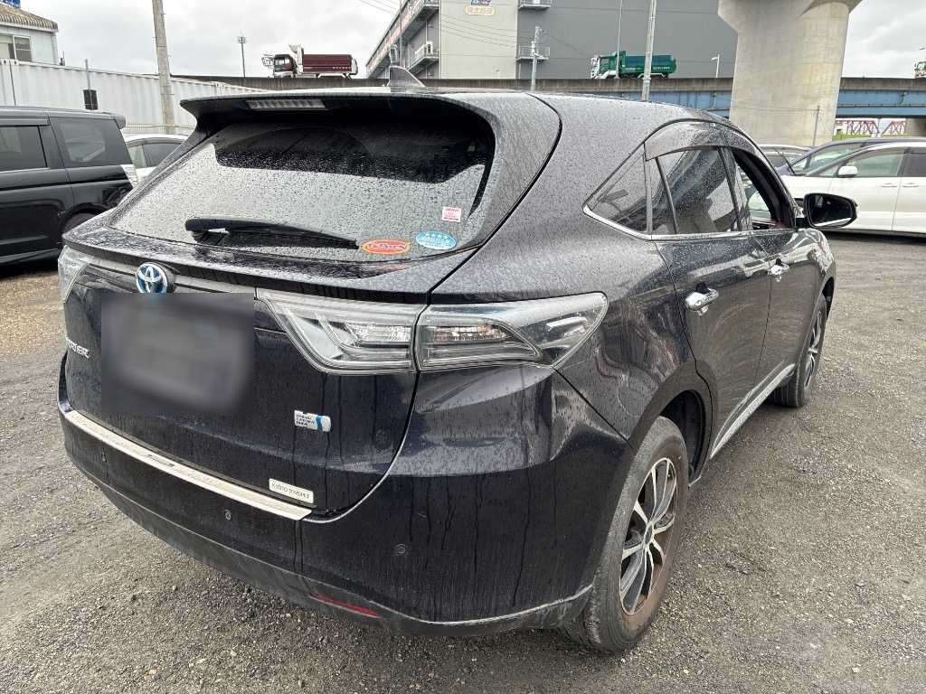 TOYOTA HARRIER