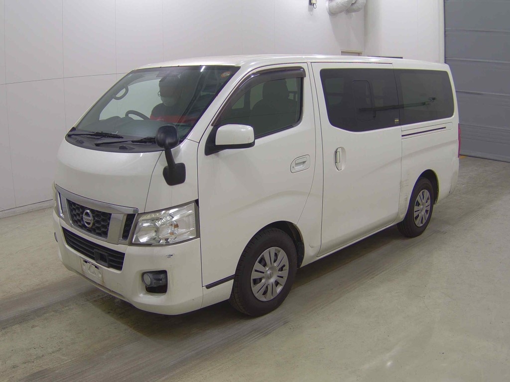 NISSAN NV350 CARAVAN