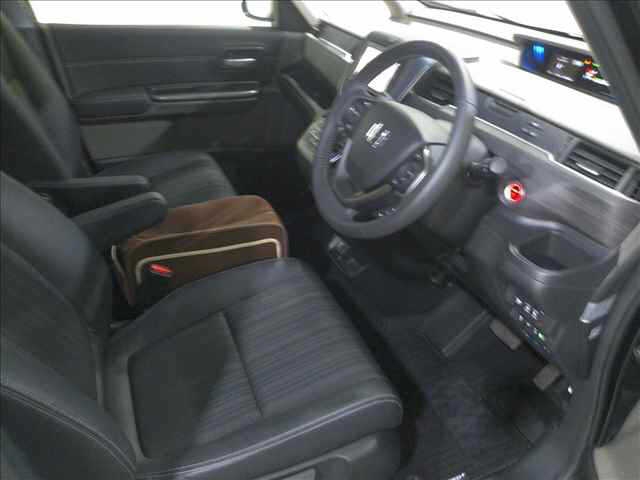 HONDA FREED+