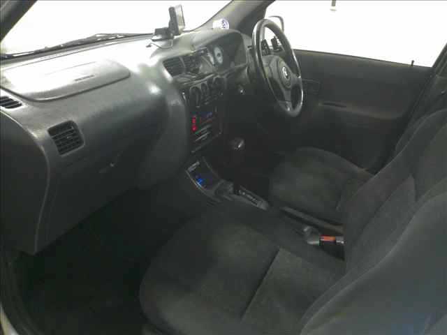 DAIHATSU TERIOS KID