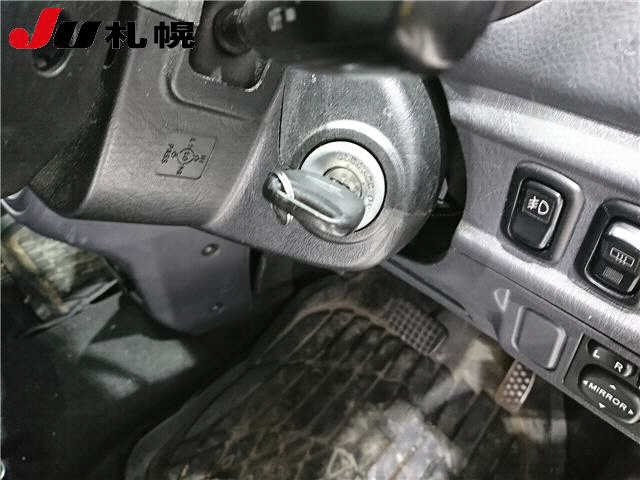 DAIHATSU MAX