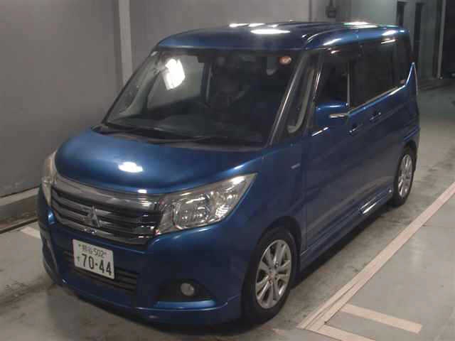 MITSUBISHI DELICA D:2