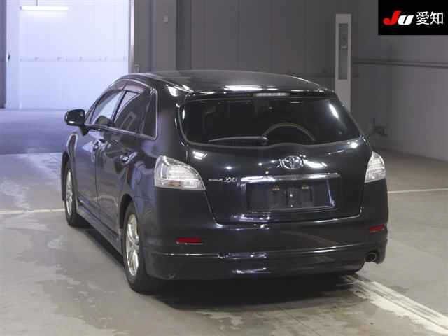 TOYOTA MARK X ZIO