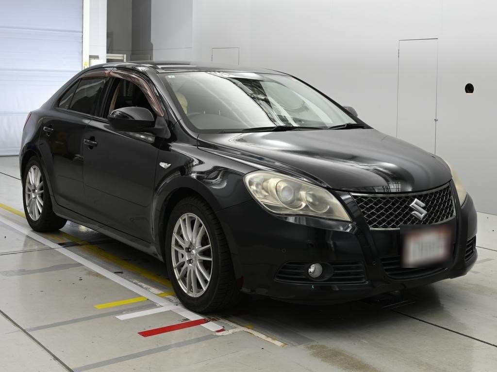 SUZUKI KIZASHI