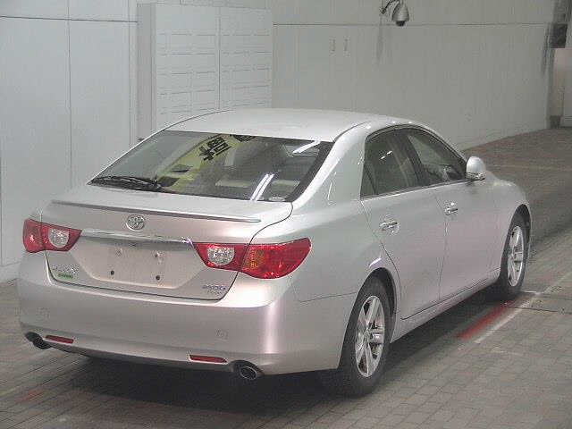 TOYOTA MARK X