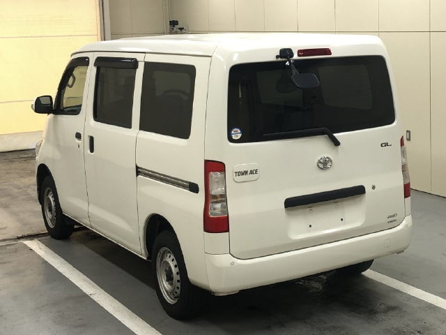 TOYOTA TOWN ACE