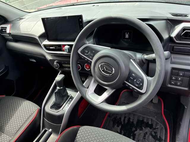 DAIHATSU ROCKY