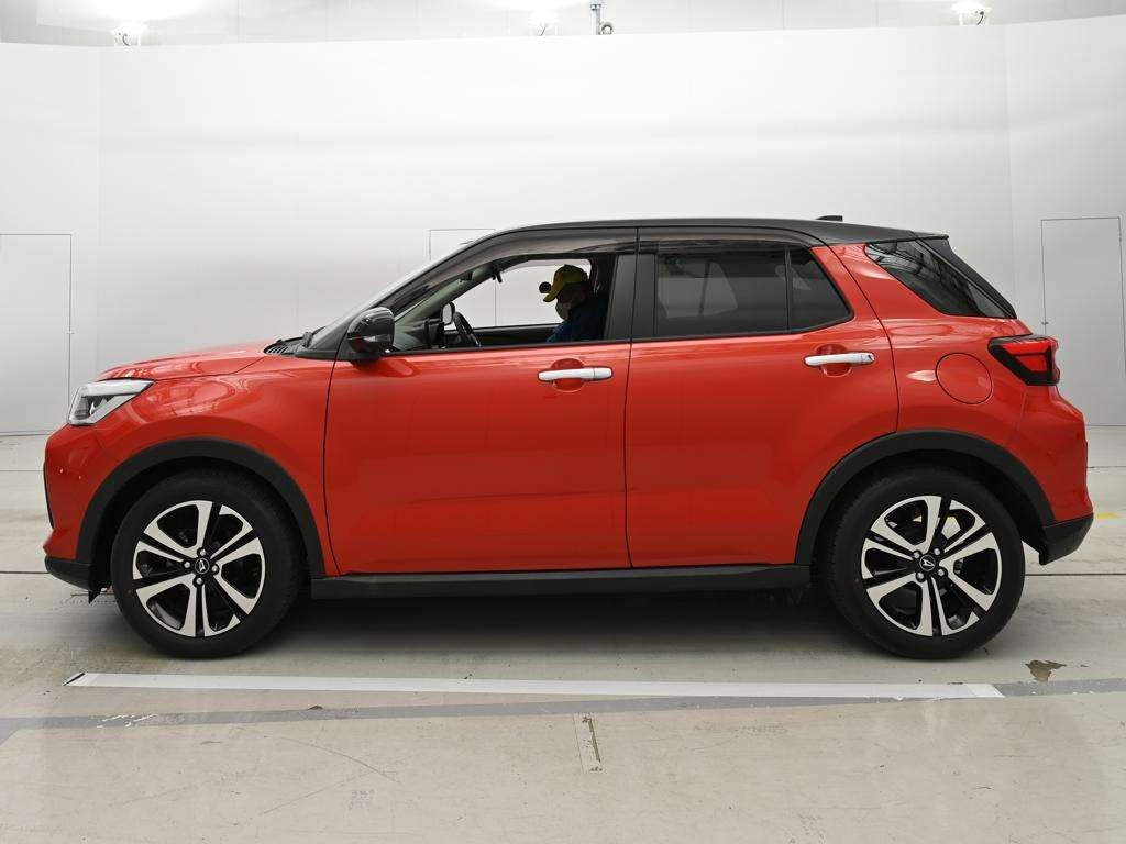 DAIHATSU ROCKY
