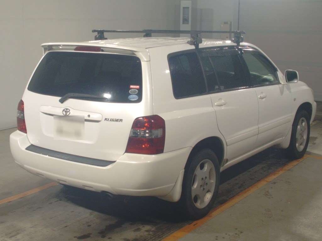 TOYOTA KLUGER V