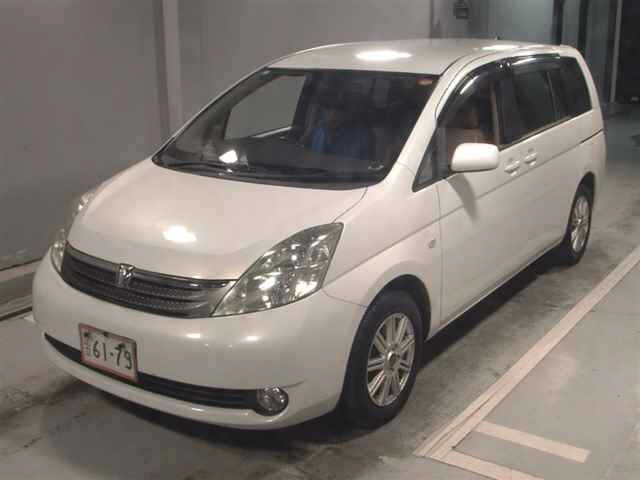 TOYOTA ISIS