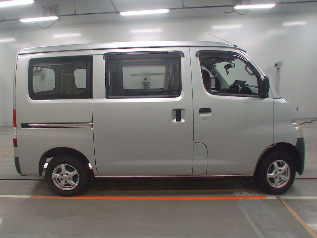 TOYOTA LITE ACE