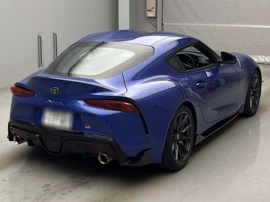 TOYOTA SUPRA