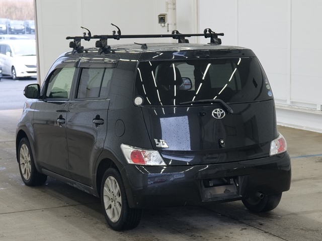 TOYOTA BB